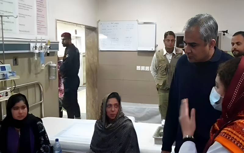 محسن نقوی کا چلڈرن ہسپتال کا دورہ، مریضوں نے شکایات کے انبار لگا دیئے