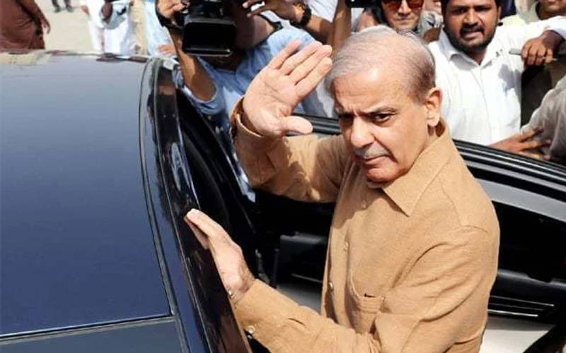 فیض آباد دھرنا کمیشن نے سابق وزیراعظم شہباز شریف کو طلب کرلیا