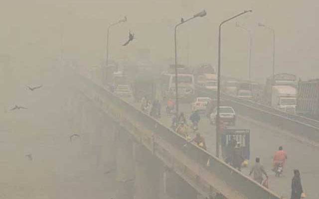 دنیا کے آلودہ شہروں میں کراچی پہلے جبکہ لاہور پانچویں نمبر پر آگیا
