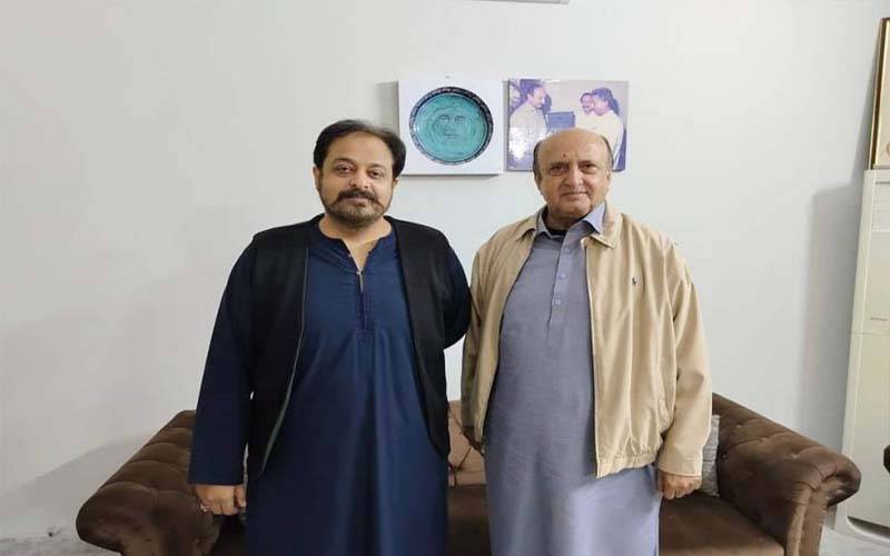 پیپلز پارٹی کا وارکامیاب ، روایتی حریف پیر پگارا کو عین وقت پر بڑا سرپرائز دے دیا 