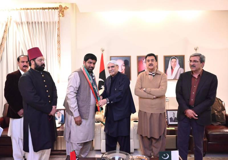 پاکستان مسلم لیگ (ن)کے ٹکٹ ہولڈر سمیت متعدد رہنماؤں کا پیپلز پارٹی میں شمولیت کا اعلان 