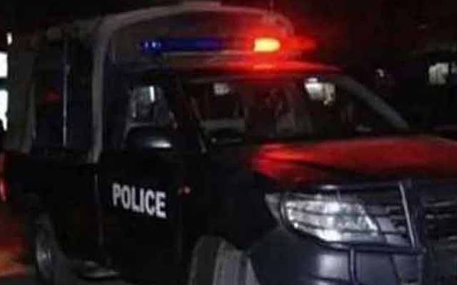 راولپنڈی میں مبینہ پولیس مقابلے کے دوران 4 ڈاکو ہلاک ہوگئے۔