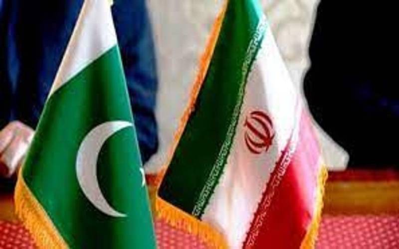 پاک ایران وزرائے خارجہ میں ٹیلیفونک رابطہ ، کشیدگی کم کرنے پر اتفاق 
