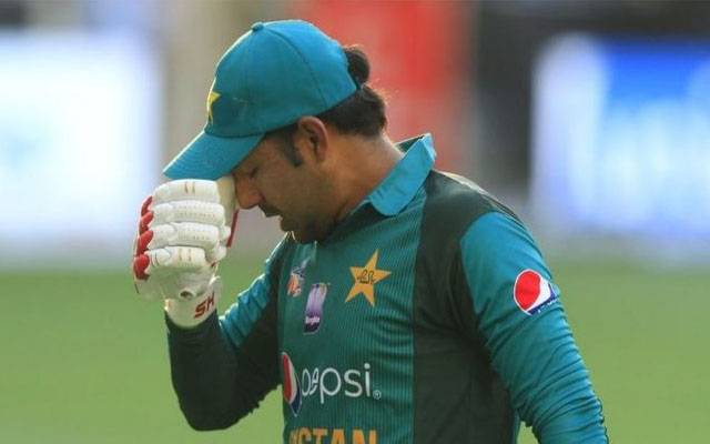 سابق کپتان سرفراز احمد نے دلبرداشتہ ہوکر پاکستان چھوڑ دیا