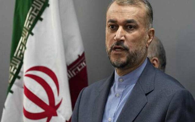 ایرانی وزیر خارجہ حسین امیر عبداللھیان کا کہنا تھا کہ دمشق میں اسرائیلی حملے میں ایرانی فوج کے 4 عہدیدار شہید ہوئے اسرائیل کا حملہ خطے میں عدم استحکام کی کوشش ہے