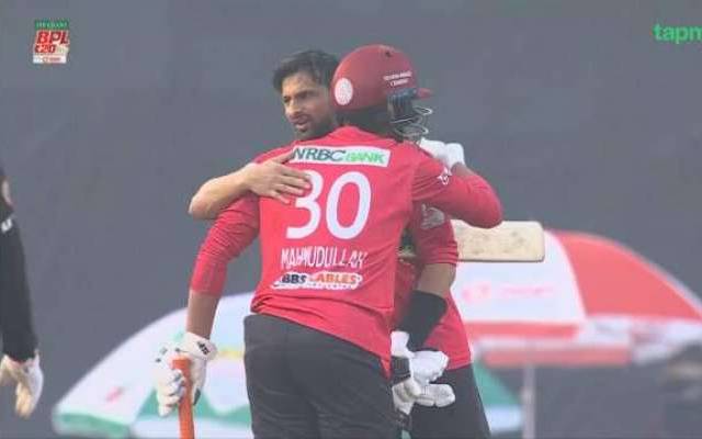 شعیب ملک بنگلہ دیش پریمیئر لیگ چھوڑ کر اچانک دبئی چلے گئے 