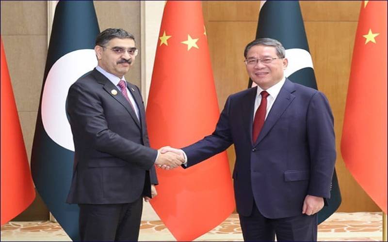 پاکستان کی چین سے 2 ارب ڈالر کا قرض رول اوور کرنے کی درخواست