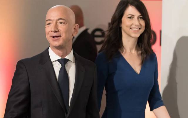 L’ex-femme de Jeff Bezos vend pour 10 milliards de dollars d’actions Amazon