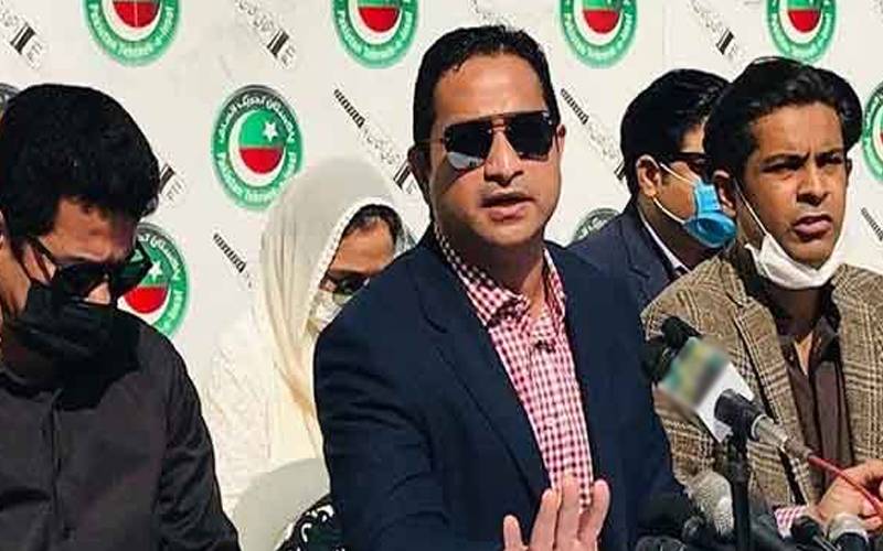 پی ٹی آئی کی سندھ اور کراچی کی قیادت آمنے سامنے، خرم شیر زمان نے اختیارات پر سوال اٹھا دیا
