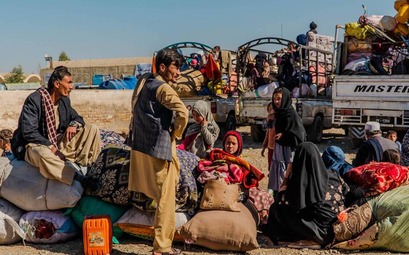 پاکستان میں غیر قانونی افغان مہاجرین کو مزید قیام کی اجازت مل گئی