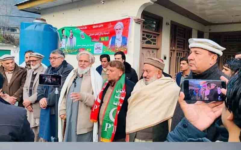 خیبر پختونخوا سے صوبائی اسمبلی کے امیدوار پرویز خٹک پی ٹی آئی میں شامل 