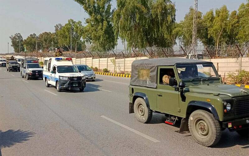 انتخابات 2024ء، پاک فوج و دیگر قانون نافذ کرنے والے اداروں کے فلیگ مارچ