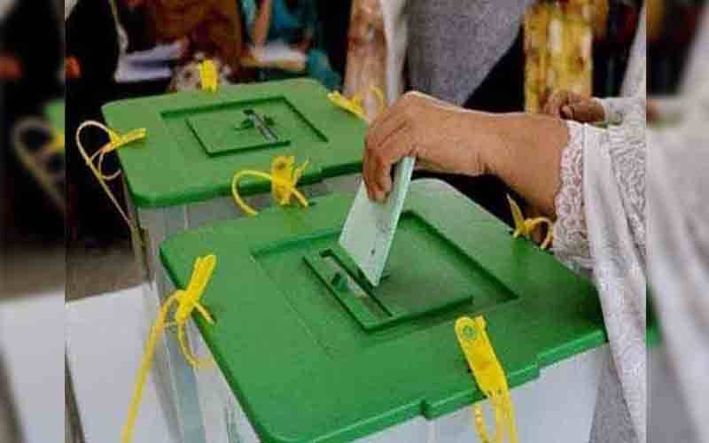 وہ 11 کامیاب آزاد امیدوار جو پی ٹی آئی کے حمایت یافتہ نہیں 
