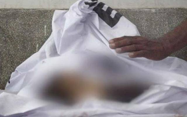 سکھر کے نواحی علاقے صالح پٹ میں خسرہ پھلنے سے اموات کا سلسلہ جاری، 15 روز کے دوران خسرہ میں مبتلا ہوکر 5 معصوم بچے انتقال کر گئے۔