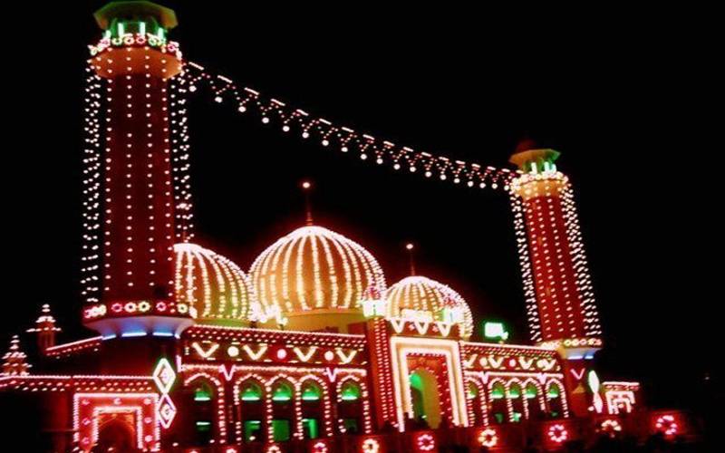 ملک بھر میں شب برأت عقیدت و احترام کے ساتھ منائی گئی