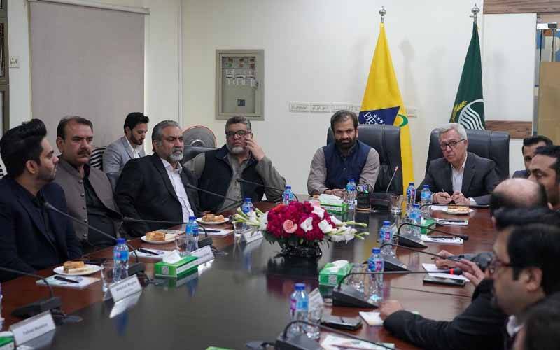 فرانسیسی قونصلر کا پیڈمک کا  دورہ، غیر ملکی سرمایہ کاروں اور صنعتکاروں کو میسر سہولیات پر گفتگو