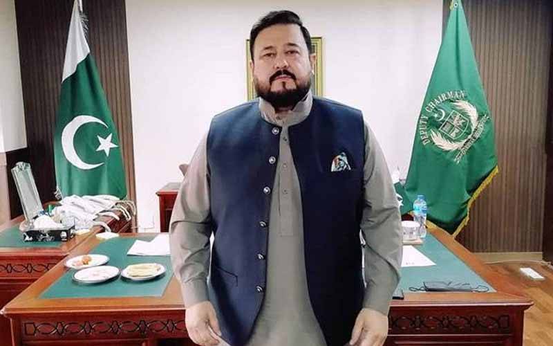 بلوچستان عوامی پارٹی کے سینیٹر پرنس عمر احمد زئی مستعفی ہو گئے