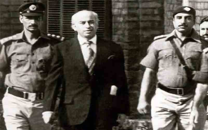 ذوالفقار علی بھٹو کی پھانسی کیخلاف صدارتی ریفرنس، گواہ کی بیرون ملک جانے کی تفصیلات طلب 