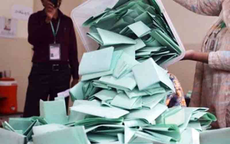 این اے 97 فیصل آباد: ووٹوں کی دوبارہ گنتی دوسرے روز بھی مکمل نہ ہو سکی