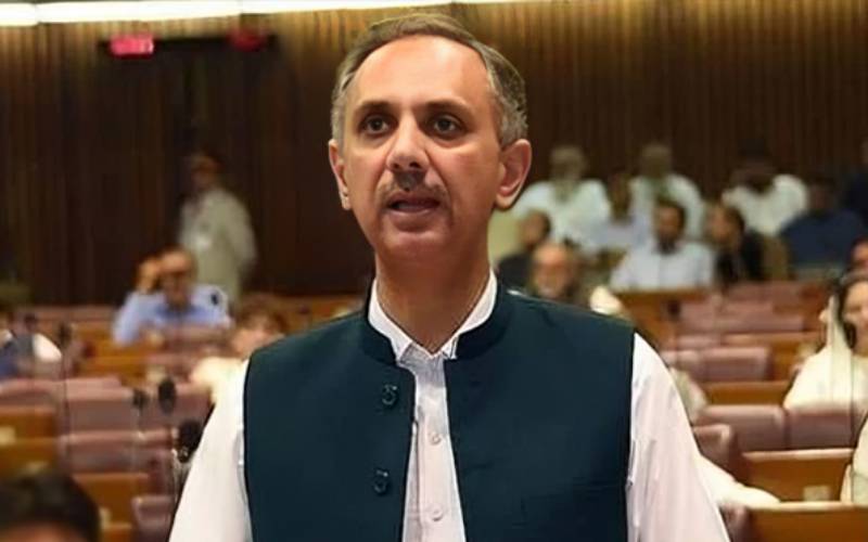  اصلی مینڈیٹ کے حقدار بانی پی ٹی آئی ،قیدی نمبر 804کو قائد ایوان کی سیٹ پر بٹھائیں گے:عمر ایوب 