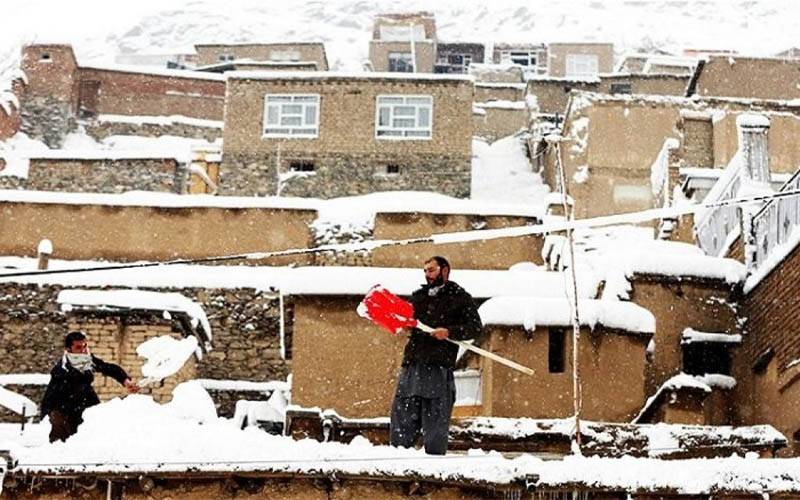 افغانستان میں شدید برفباری، 15 افراد جاں بحق، 30زخمی 