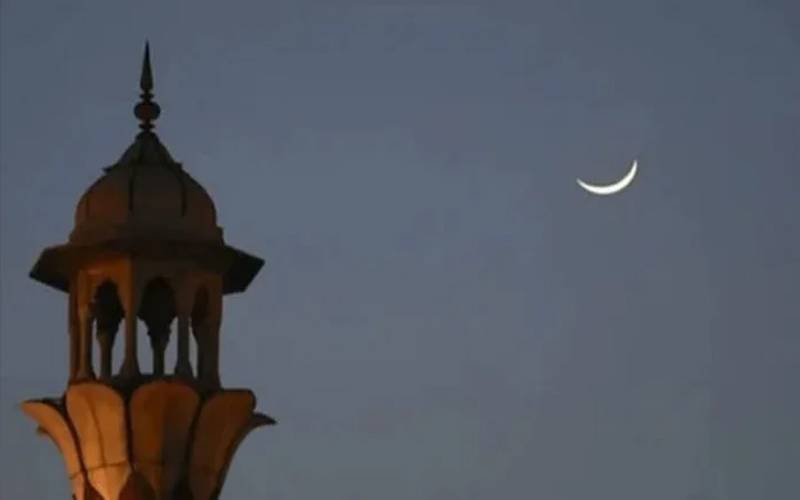 سعودی عرب اور یو اے ای میں رمضان المبارک کا چاند نظر آ گیا 
