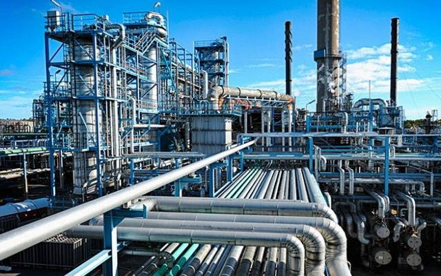 پٹرول اور ڈیزل بنانے کیلئے ریفائنریز کو اپ گریڈ کرنے کا اعلان
