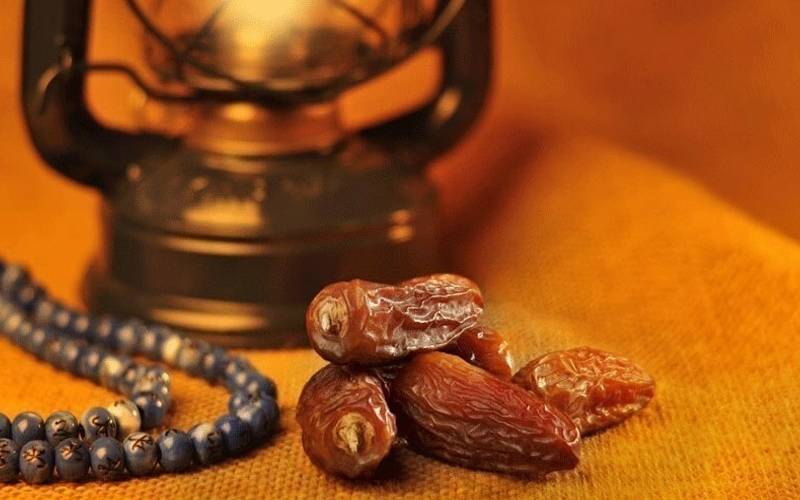 معروف سکالر کی رواں رمضان 30روزے ہونے کی پیش گوئی