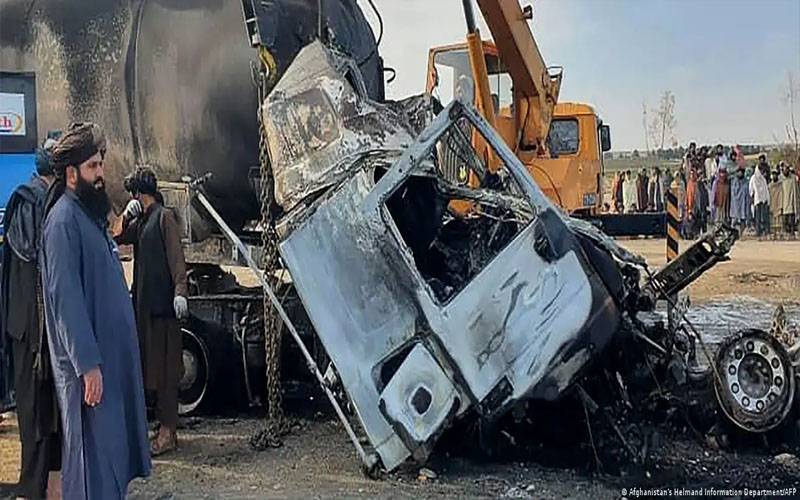 افغانستان: آئل ٹینکر اور مسافر بس میں تصادم،21افراد جاں بحق