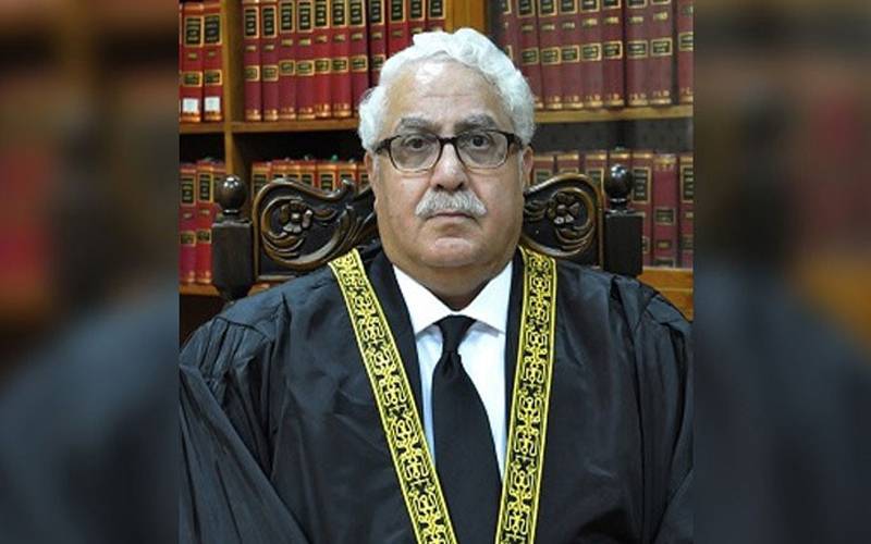 صدر مملکت نے مظاہر نقوی کو برطرف کرنے کی منظوری دیدی