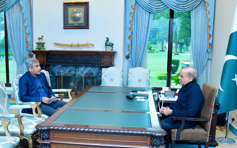 وزیراعظم شہباز شریف سے وفاقی وزیر داخلہ کی ملاقات، ملکی سکیورٹی صورتحال پر بات چیت