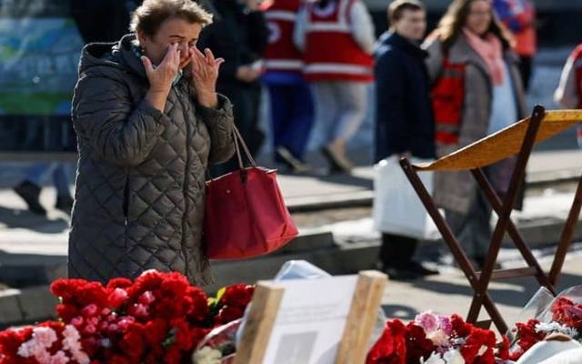 روسی خبررساں ادارے نے دعویٰ کیا ہے کہ ماسکو کے سٹی ہال میں فائرنگ کے واقعے کے بعد ہلاک ہونے والے افراد کی تعداد 140 ہوگئی جبکہ 95 افراد تاحال لاپتہ ہیں۔