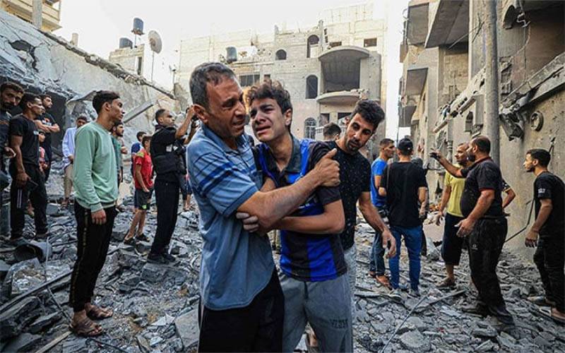  غزہ میں امداد کے منتظر افراد پر اسرائیلی فوج نے گولیاں برسادیں ،17 فلسطینی شہید ،30 زخمی 