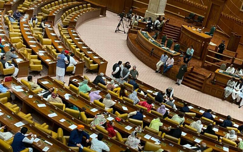 سینیٹ الیکشن،پنجاب میں کتنی نشستوں پر مقابلہ ہورہا ہے؟