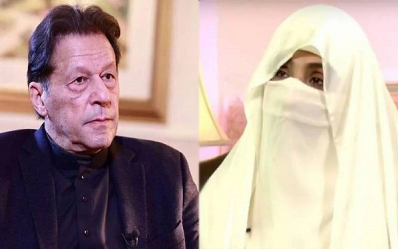 طلاق کے 48 دن بعد بشریٰ بی بی اور عمران خان نے نکاح کیا: وکیل کے عدالت میں دلائل