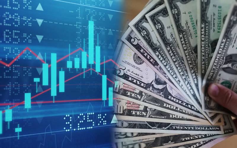 اسٹاک مارکیٹ میں تیزی، ڈالر بھی سستا ہو گیا