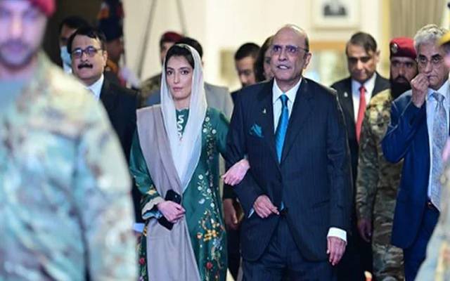 پارلیمانی سیاست کے آغاز کے ساتھ  آصفہ بھٹو  کو خاتون اول کا درجہ بھی حاصل ہو گیا ہے آج ان کی پارلیمنٹ ہاؤس میں آمد اسی حیثیت میں پروٹوکول کے ساتھ ہوئی ۔
