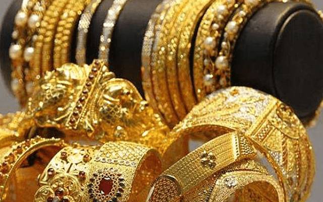 آل پاکستان جیمز اینڈ جیولرز ایسوسی ایشن کے مطابق ملک بھر میں سونے کی قیمت میں 2400 روپے کا اضافہ ریکارڈ کیا گیا ہے۔