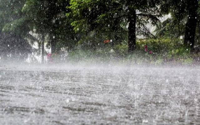 پنجاب اور خیبرپختونخوا میں بارشوں کا سسٹم داخل، محکمہ موسمیات نے الرٹ کردیا