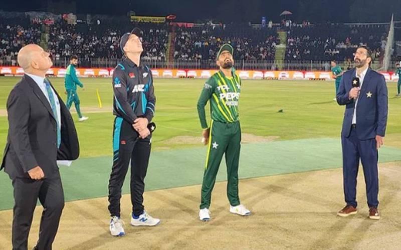 بارش نے اپنا کھیل دکھا دیا، پاکستان اور نیوزی لینڈ کا پہلا ٹی 20 میچ منسوخ 