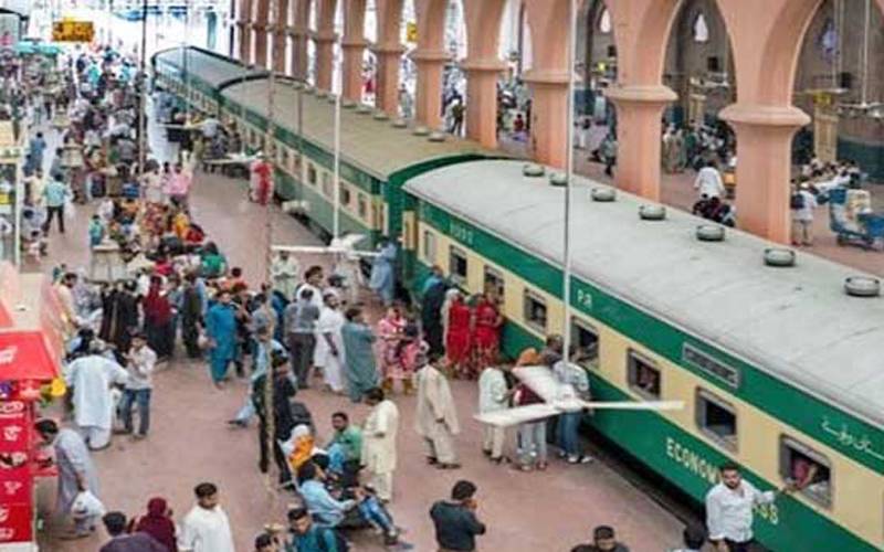 پاکستان ریلویز کا سکھ یاتریوں کیلئے سفاری ٹرین کا اہتمام