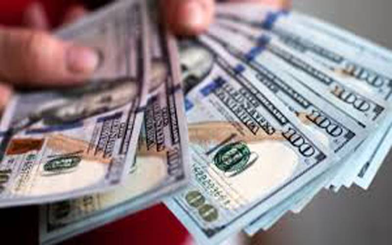 ڈالر 37 پیسے مہنگا،کرنسی مارکٹ نےرپورٹ جاری کر دی