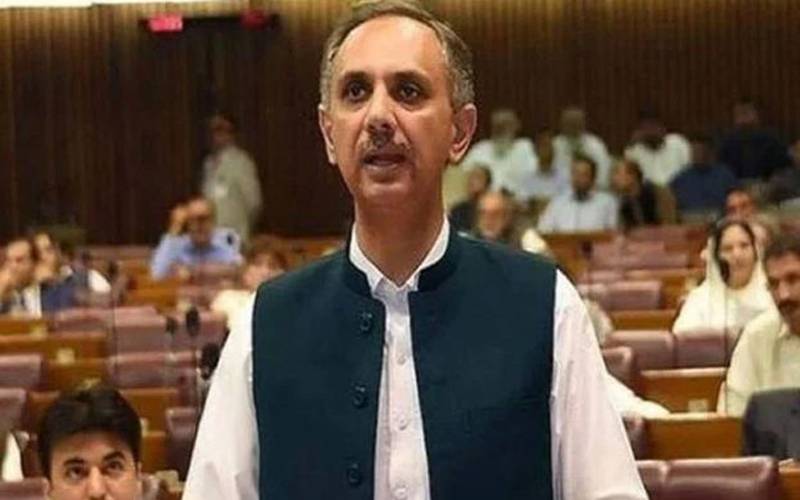  رہنماؤں کے گھر چھاپے مارے جارہے ہیں، پولیس گردی ختم ہونی چاہیے، عمر ایوب