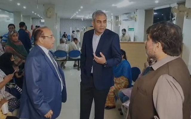 عوامی شکایات پر وزیرداخلہ برہم،پاسپورٹ آفیسرز تبدیل،کارروائی کا حکم 