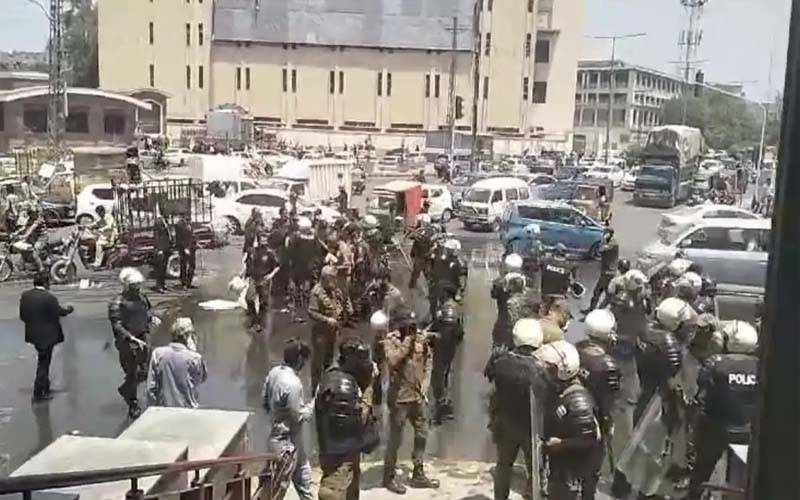 لاہور :جی پی او چوک میں پولیس کیساتھ تصادم پر وکلاء کیخلاف مقدمہ درج 