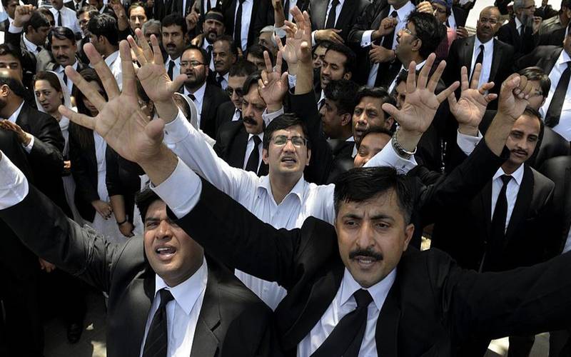 وکلاء تنظیموں کا کل صوبہ بھر میں ہڑتال کا اعلان
