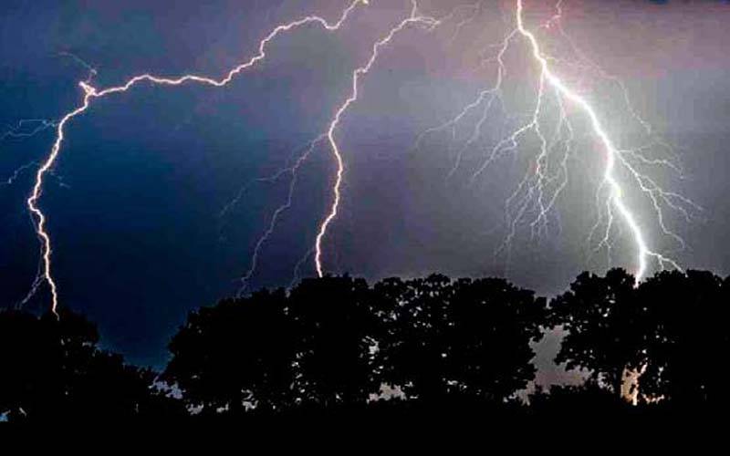 آندھی، گرج چمک کیساتھ بارش اور چند مقامات پر ژالہ باری، محکمہ موسمیات نے خبردار کر دیا