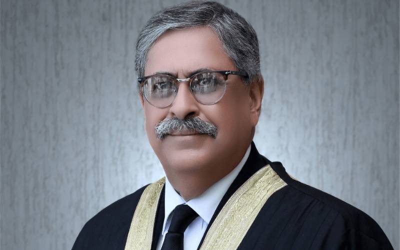الیکشن کمیشن نے آئین کی خلاف ورزی کی، ہماری ذمہ داری نہیں درست کریں؟جسٹس اطہر من اللہ
