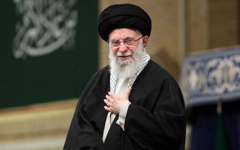  دشمن مشترکہ ہے،آیت اللہ خامنہ ای کا نماز جمعہ کے خطبے میں مسلم اتحاد پر زور