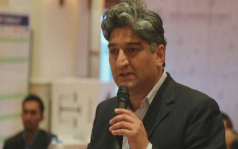  صحافی مطیع اللہ جان کو اڈیالہ جیل سے رہا کر دیا گیا 